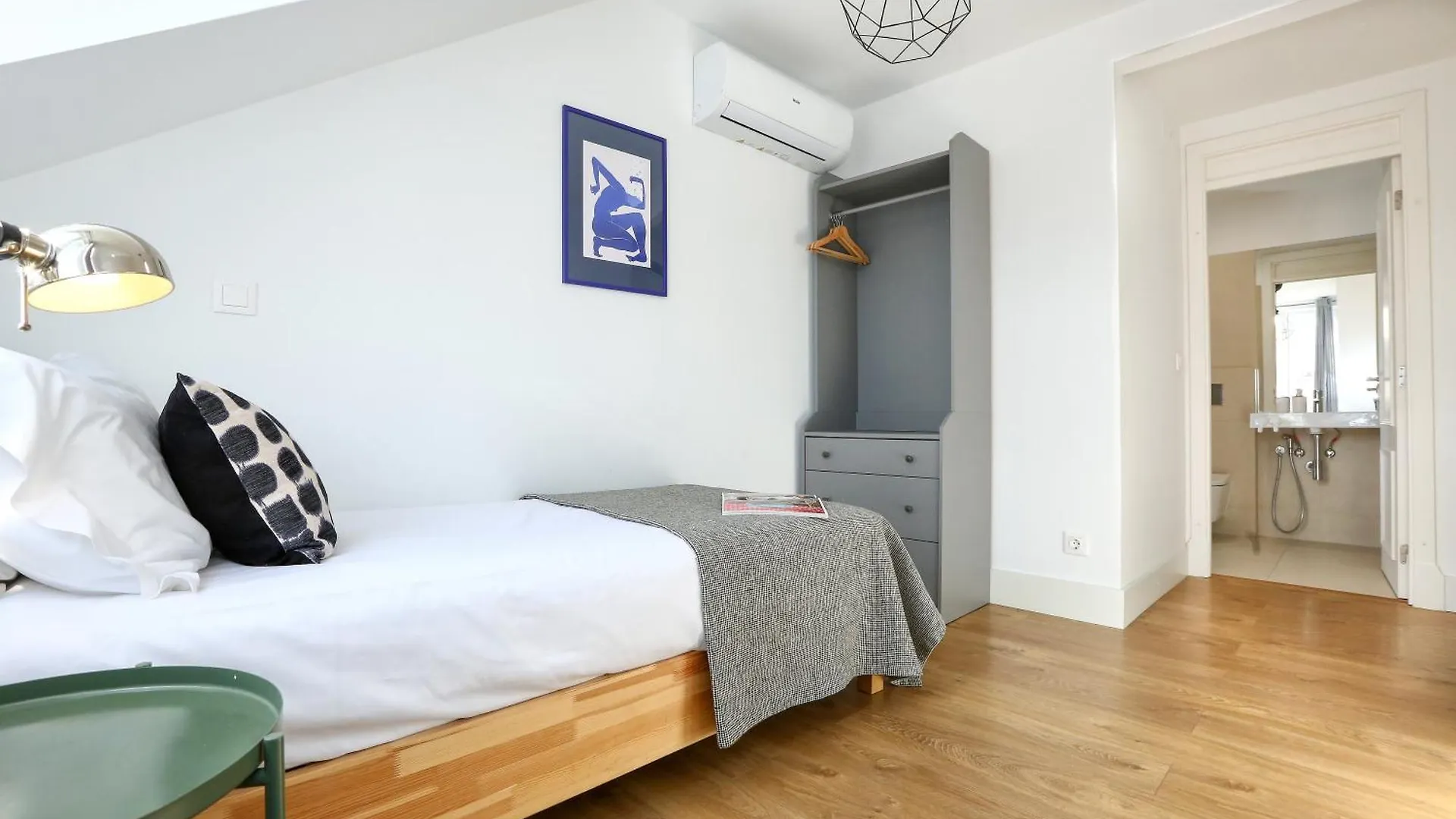 Urban Vista In Lisbon - By Misha'S Place 5D Appartement
